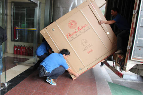 五龙口镇钢琴贵重工艺品无忧运